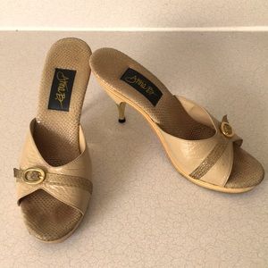 Betsey Johnson style poly platform heels